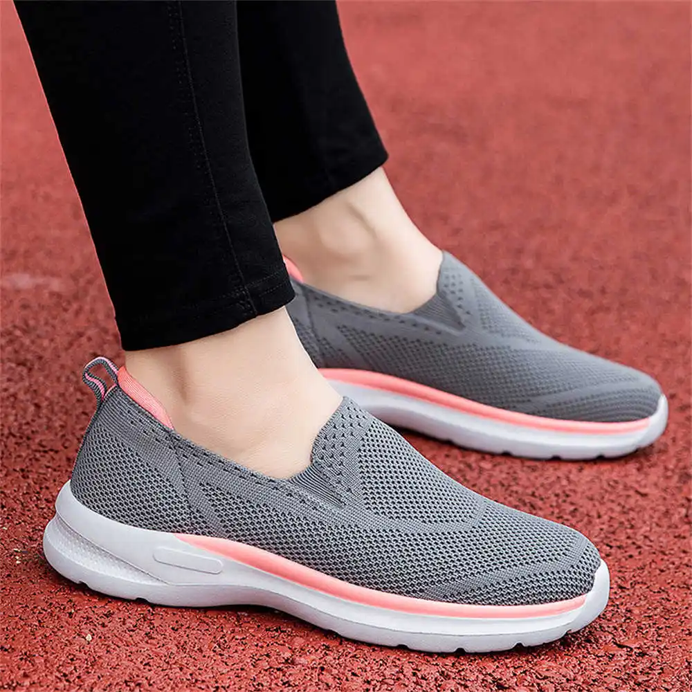 Tanpa renda jaring sepatu bot  - Women Formal Wear Types ulasan dan harga